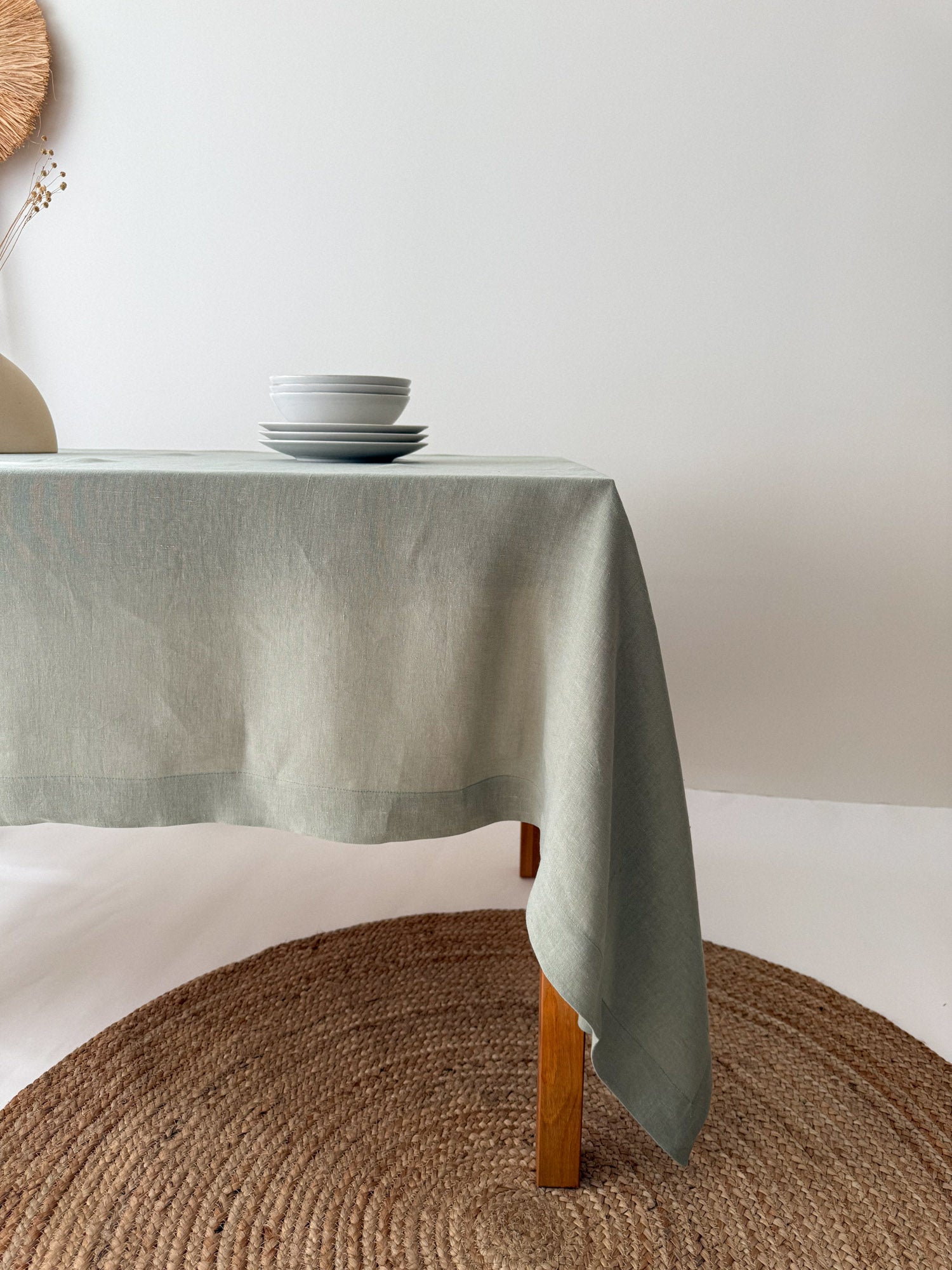 Saliegroen Linnen Tafelkleed
