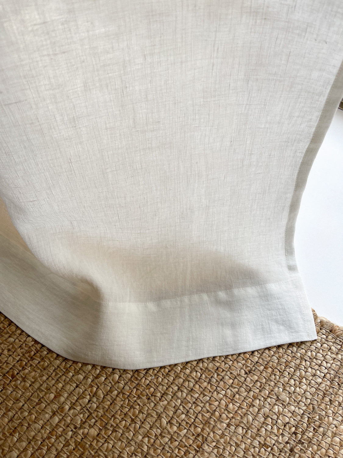 Middenzware linnen gordijnen – Gebroken Wit, set van 2