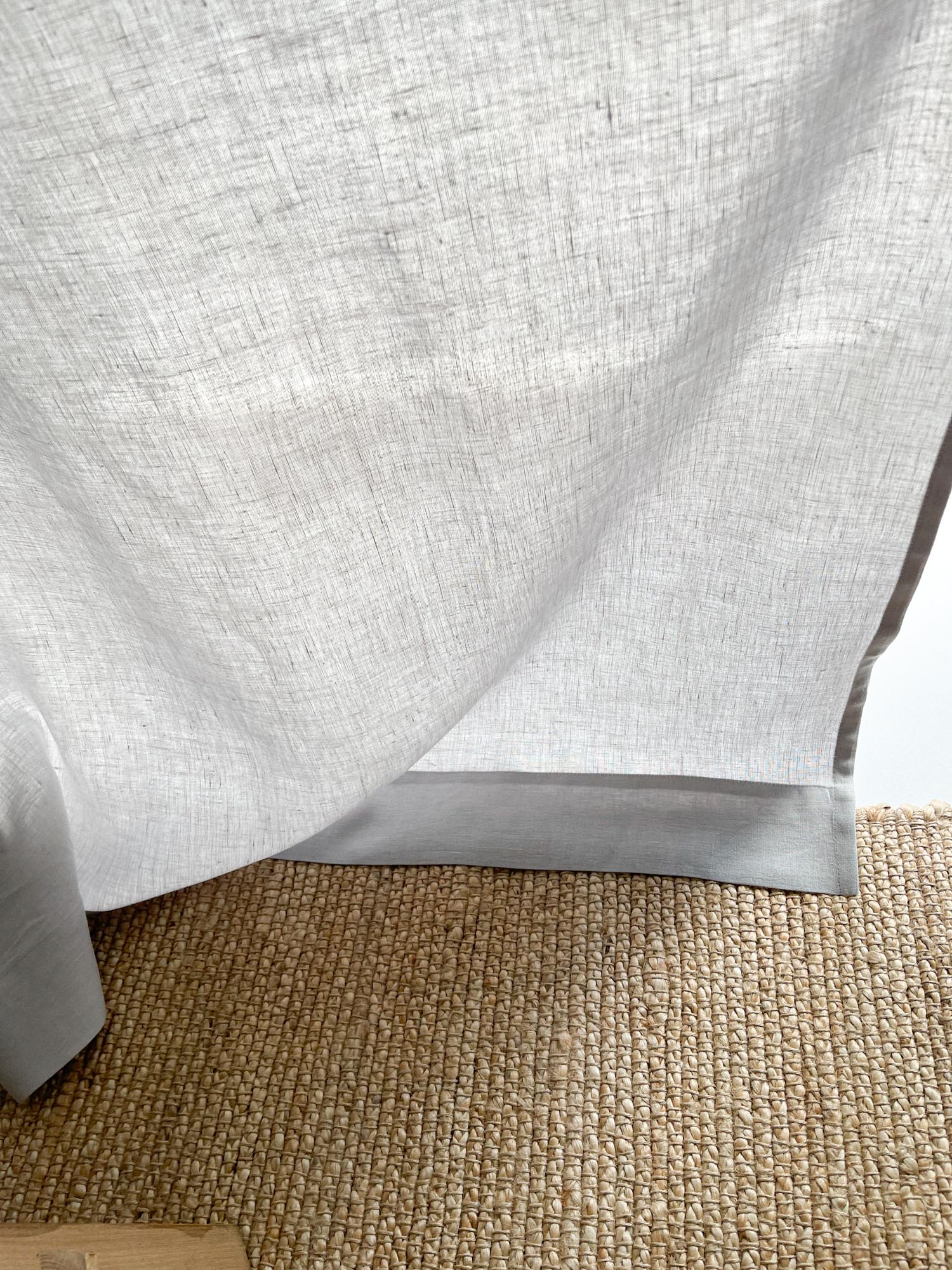 Middenzware linnen gordijnen – Lichtgrijs, set van 2