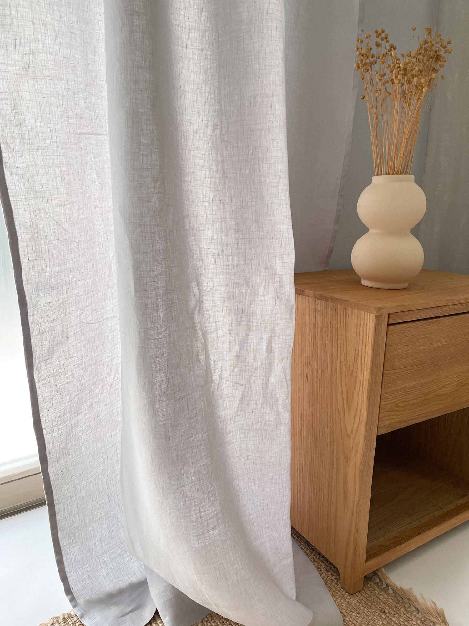 Middenzware linnen gordijnen – Lichtgrijs, set van 2