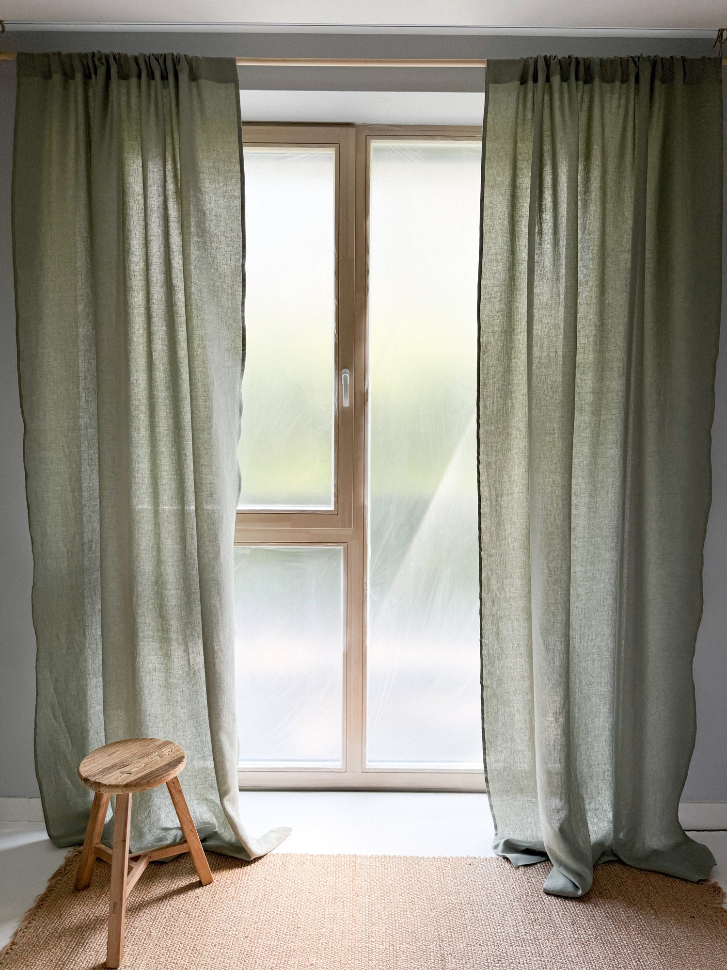 Middenzware linnen gordijnen – Saliegroen, set van 2